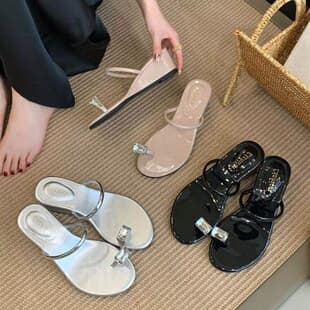 Crystal Clip Toe Low Heel Slide Sandals for Women 2026 Spring Summer New Fashion Casual Beach Sandals