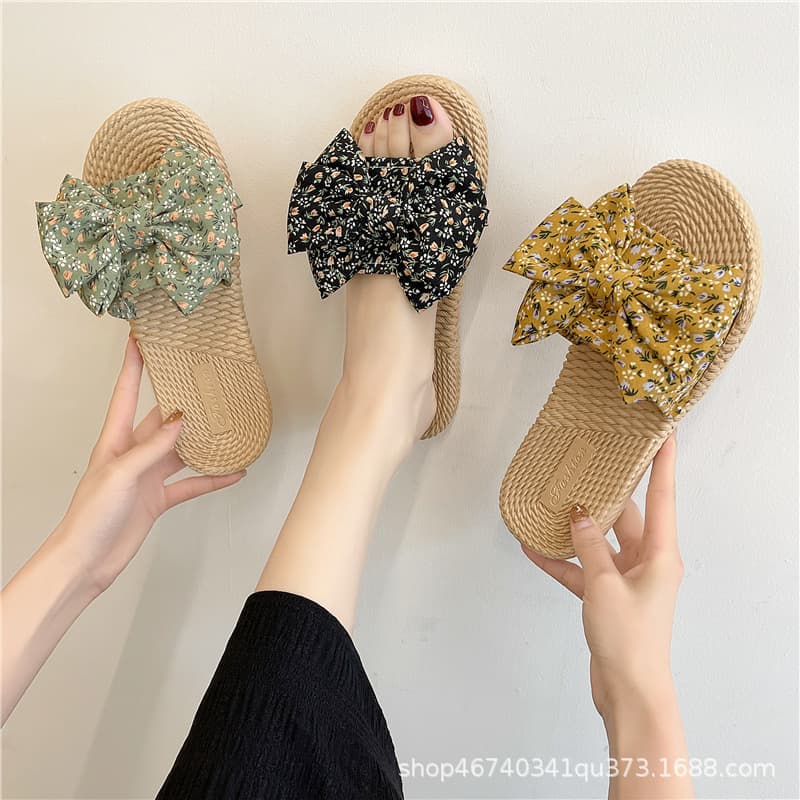 2026 New Summer Slippers for Women, Flat Fashion Bow-Embellished Ins Beach Flower Sandals, Wholesale
