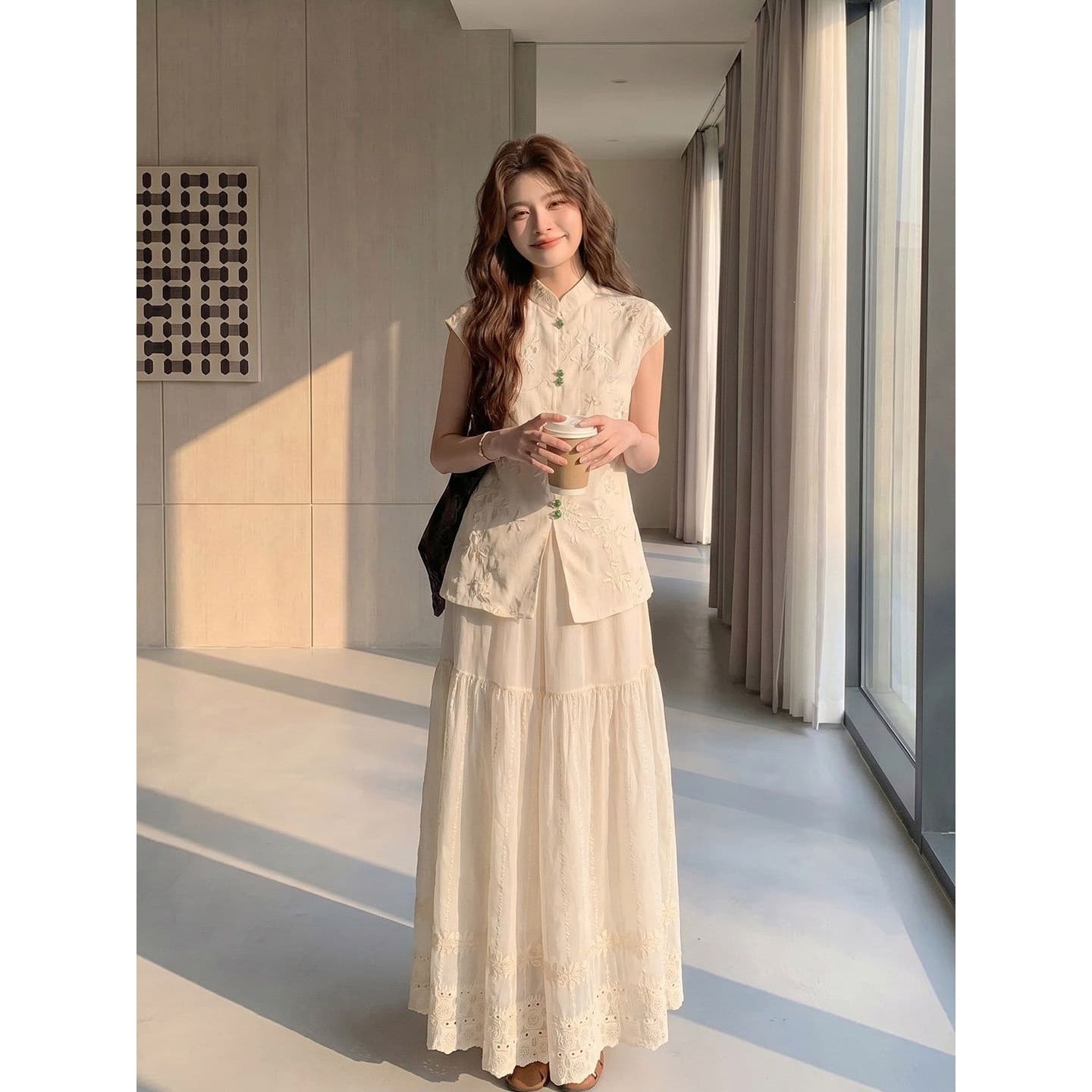 New Chinese Style National Style Embroidery Set for Women Summer 2026 New, Elegant Slimming Vest Wide Leg Pants Two-Piece Set