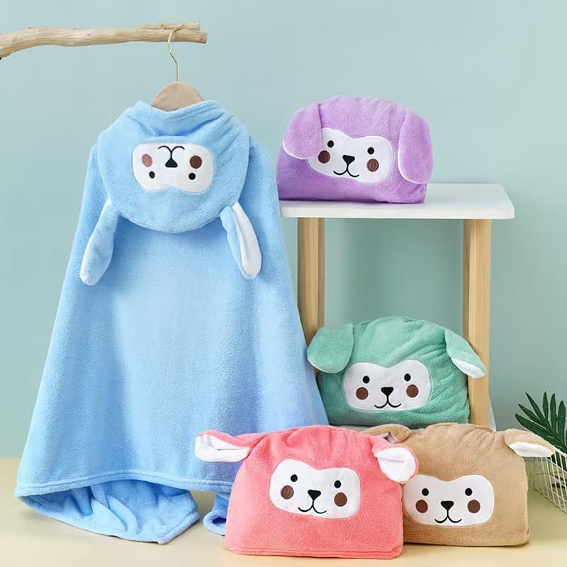 Children's bath towels with hooded cloaks, soft, absorbent, wearable for boys and girls, swim and bath wraps.