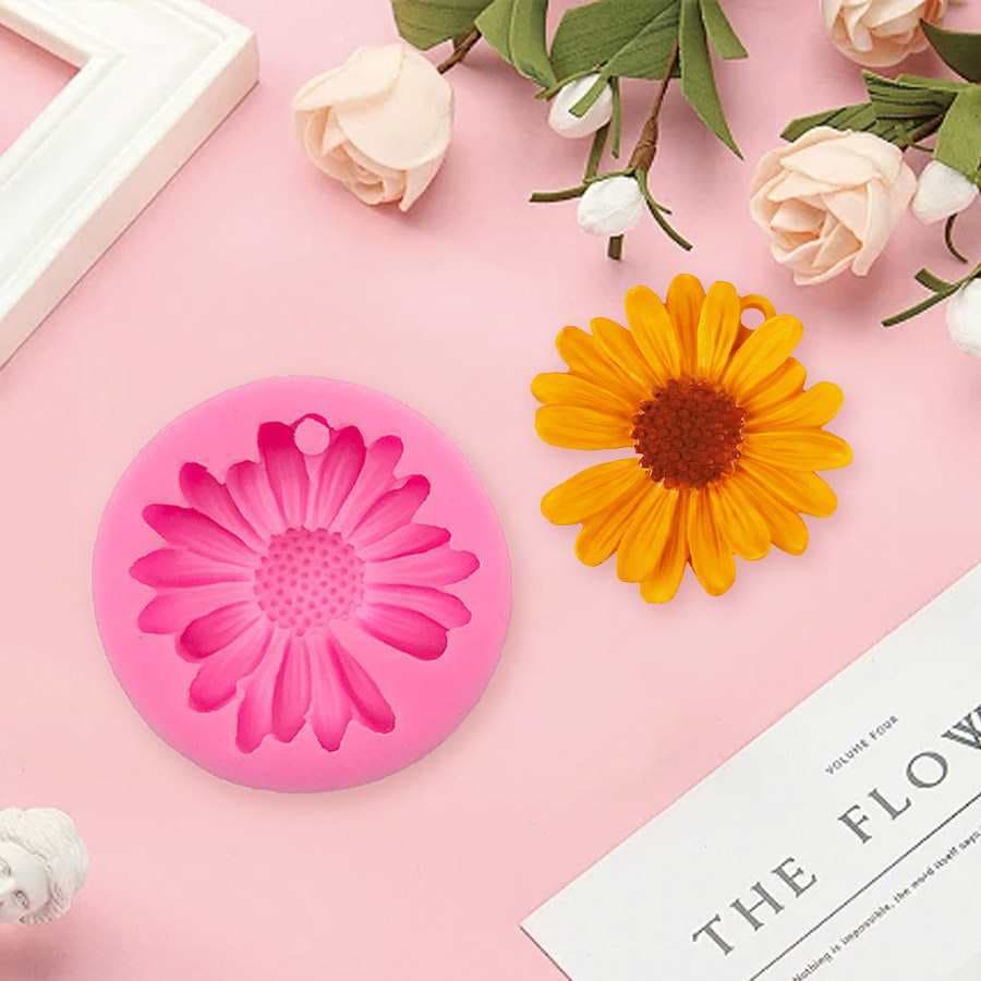 Daisy-Shaped Silicone Candle Mold with Holes and Without Holes, Soap Resin Casting Handmade Soap Aromatherapy Plaster Mold