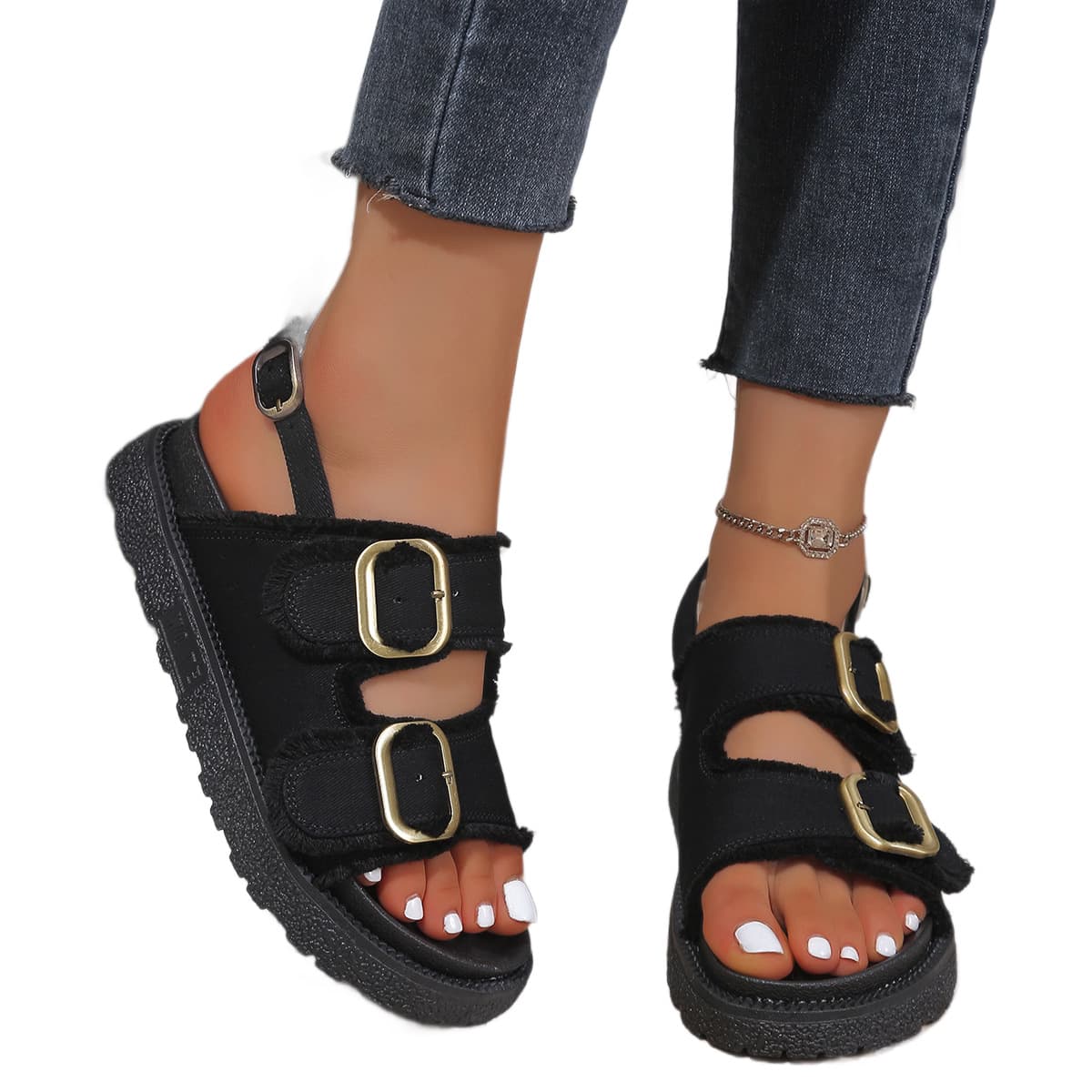 2026 New Thick Sole Roman Sandals for Women Summer Outdoor Fashion Buckle Strap Beach Shoes Cross-border Trendy Versatile Style