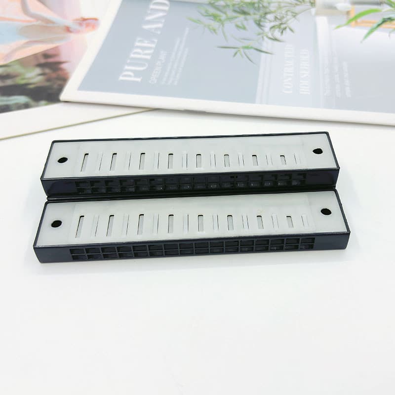 Authentic Children's Harmonica, Plastic Core Music Teaching Tool for Elementary Students, Beginner Wind Instrument, Cross-border Wholesale