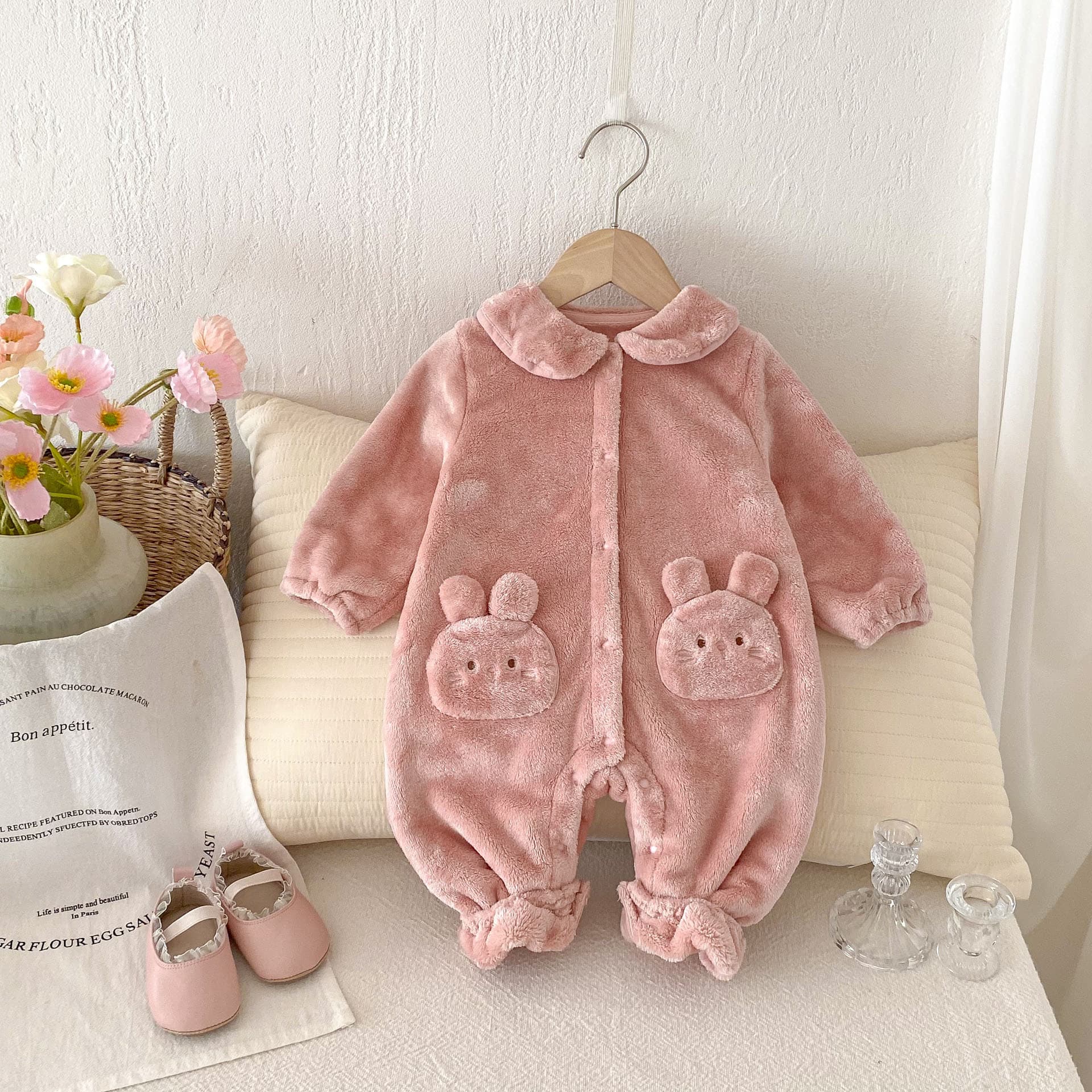 INS Baby Clothes Autumn/Winter, Newborn Girls Romper, Warm Double-Sided Fleece, Outdoor Bodysuit, Crawling Suit