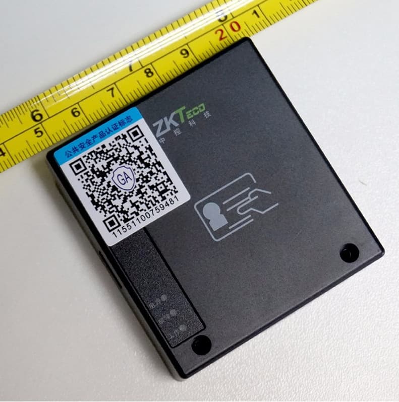 IDM40 Built-in Second-generation ID Card Reader USB + Serial Port Communication Compact Size Supports Embedded Devices