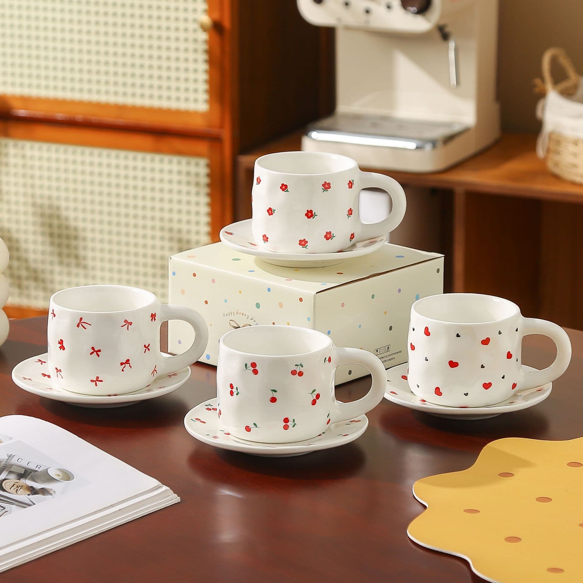 Korean Ins-Style Heart-Shaped Coffee Cup and Saucer Set, Creative Love Heart Ceramic Cup and Saucer, Business Gift, Afternoon Tea Cup and Saucer Set