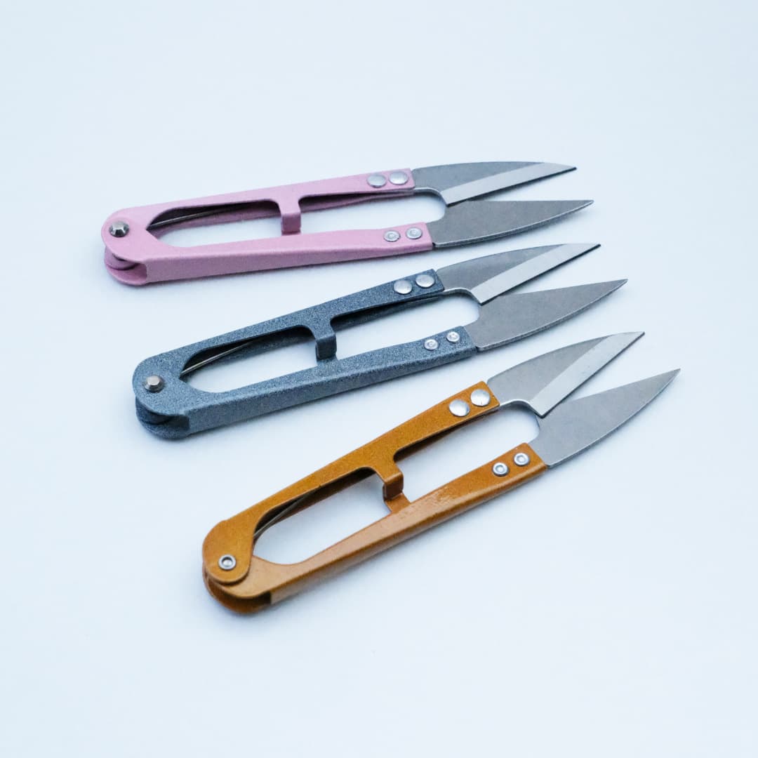 Cross-Border Plain Small Thread Clippers, U-Shaped Spring Scissors for Embroidery and Home Sewing