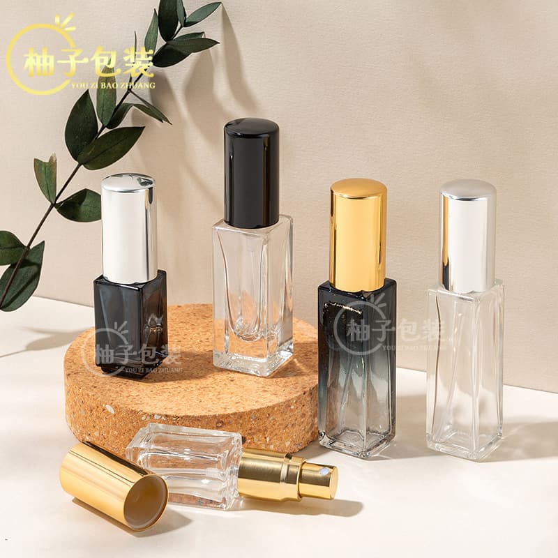 In Stock Perfume Spray Bottle 3ml 5ml 10ml Essential Oil Bottle Clear Perfume Bottle Gradient Color Spray Bottle