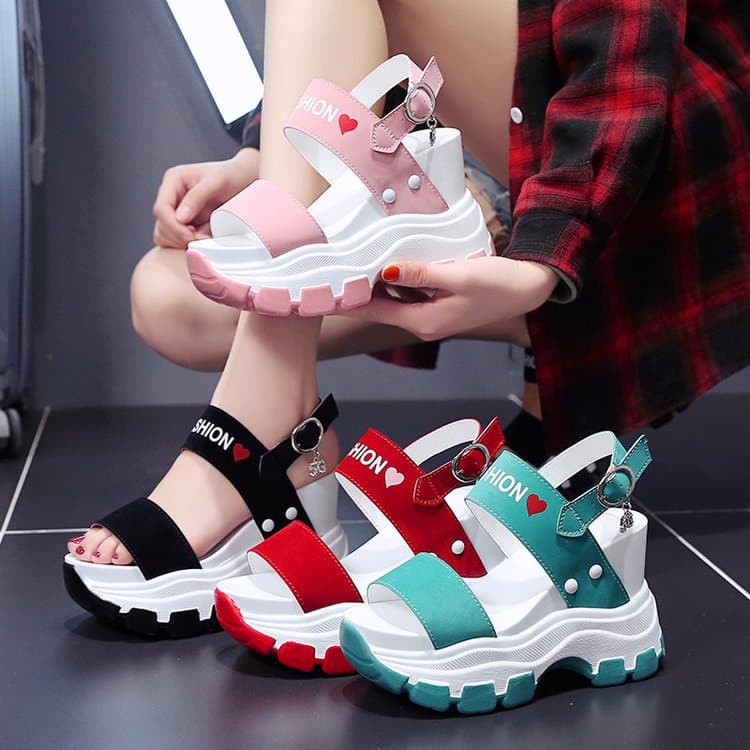 Foreign trade wedge buckle sandals for women 2022 summer new style platform thick bottom increased open toe high heel sandals