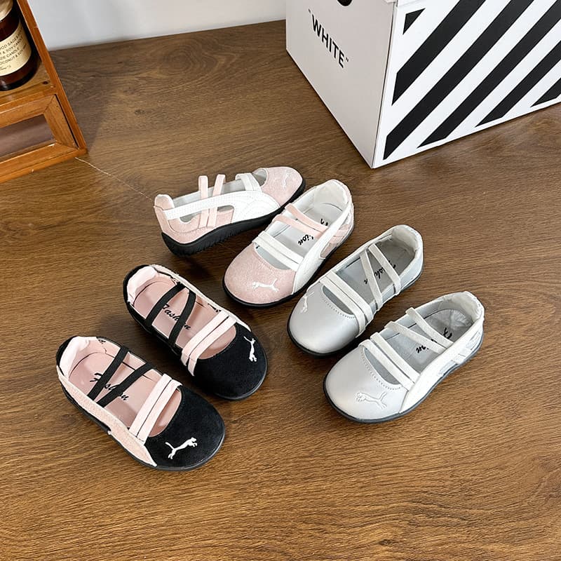 2025 Fall New Hollow Out Girls Flat Ballet Shoes Slip-On Soft Sole Shallow Mouth Mary Jane Shoes for Kids