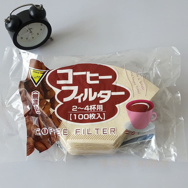 100 sheets of coffee filter paper, fan-shaped 102, American-style pour-over coffee maker, cone-shaped V60, brewing filter paper.