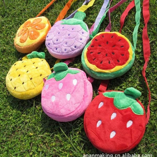 Factory Direct Medium Simulated Fruit Strawberry Grape Pineapple Orange Boys Girls Children Plush Crossbody Bag