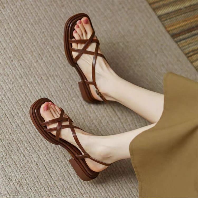 New French Retro Square Toe Sandals Brown Open Toe Flat One-Strap Women's Shoes Summer Fashion Roman Sandals for Women