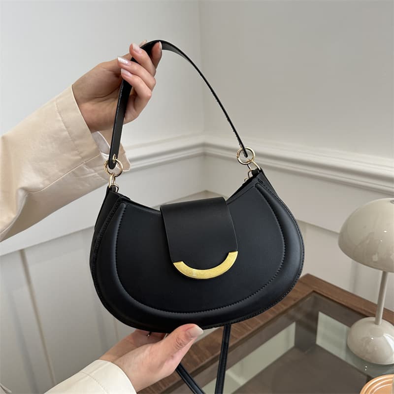 Vintage Fashion Minimalist Shoulder Bag for Women 2024 Early Spring Textured Underarm Bag Korean Style Saddle Bag Trendy