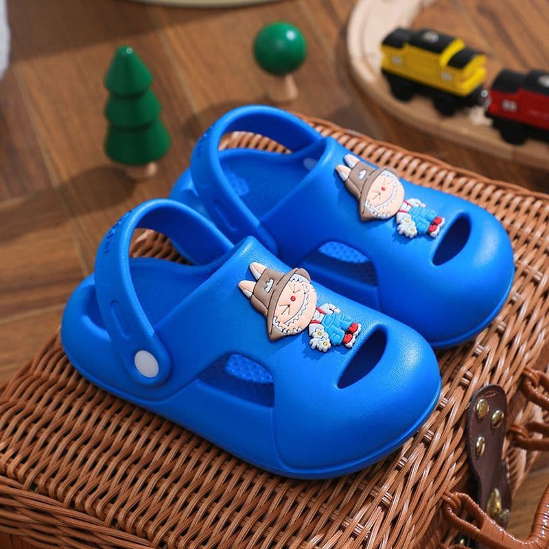 Children's Clog Sandals for Girls, Quick-Dry Ultra-Light EVA Thickened Soft Silent Slippers for Indoor Bathroom and Outdoor Wear
