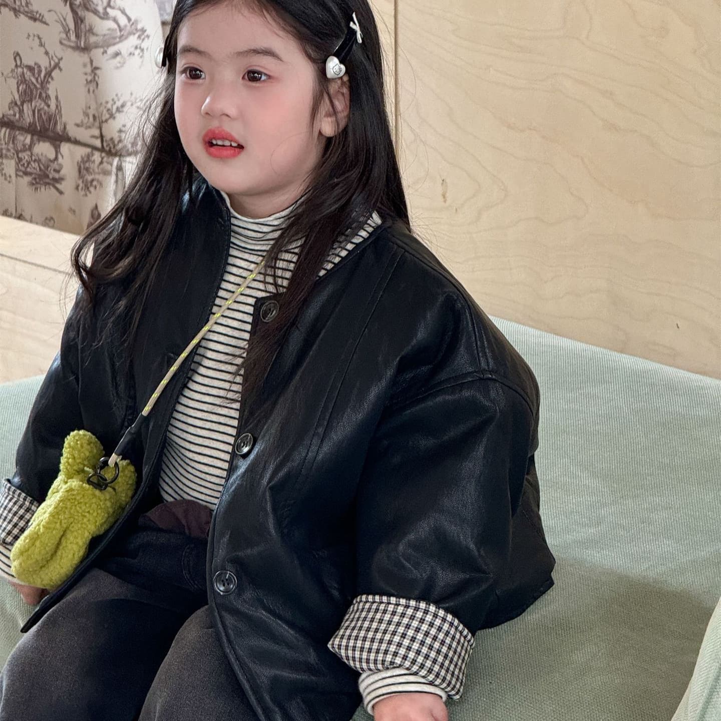 Laibaobao 2025 Autumn/Winter New Girls' Padded Thick Leather Jacket with Patchwork PU Leather - Warm Jacket