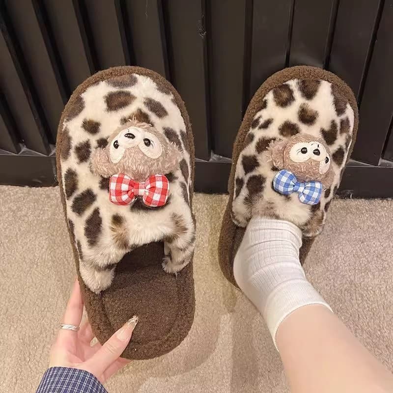 Popular leopard print Shirley Rose cotton slippers for women, new autumn and winter style, indoor home wear, fleece-lined, non-slip, closed-toe fur slippers.