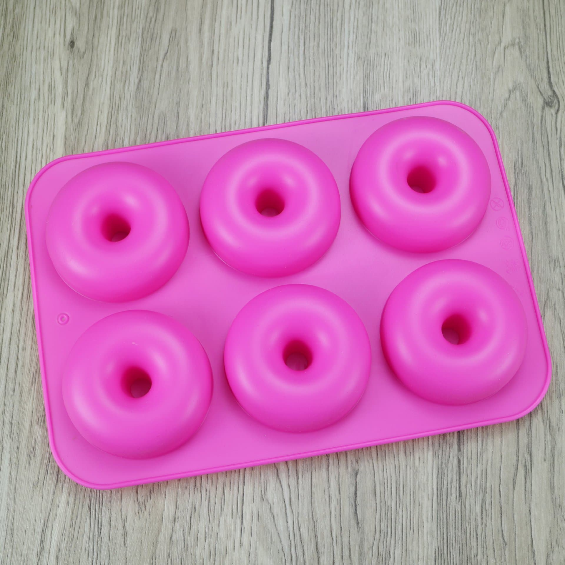 Jianmei In Stock Oven Baking Tool 6-Hole Donut DIY Handmade Bread Cake Mold Homemade Chocolate