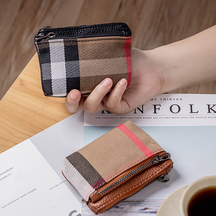 Vintage Striped Small Wallet with Premium Texture, Stylish Lipstick Key Wallet, Compact and Portable Card Holder, European and American Style