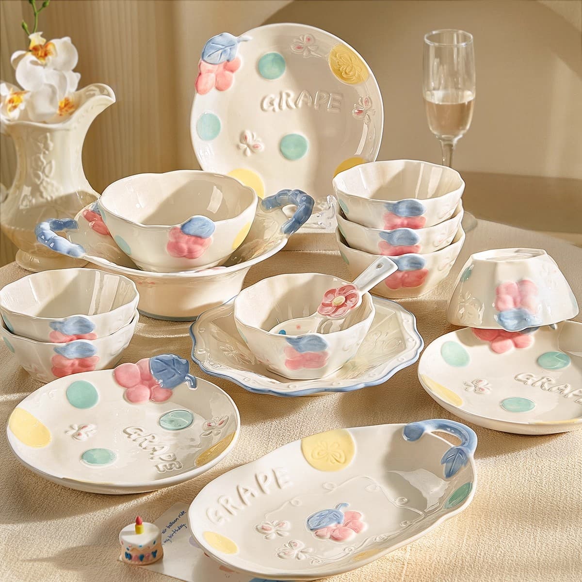 Cute Cartoon High-Gloss Under-glaze Color Bowl and Plate Set Ceramic Dinnerware Home Use Bowls Plates Soup Bowls Spoons Instant Noodle Bowls