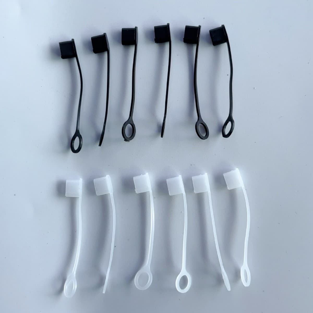 type-c with wire and rope can be hung and tied with silicone sleeve data cable plug dust cover protective sleeve rubber sleeve waterproof plug
