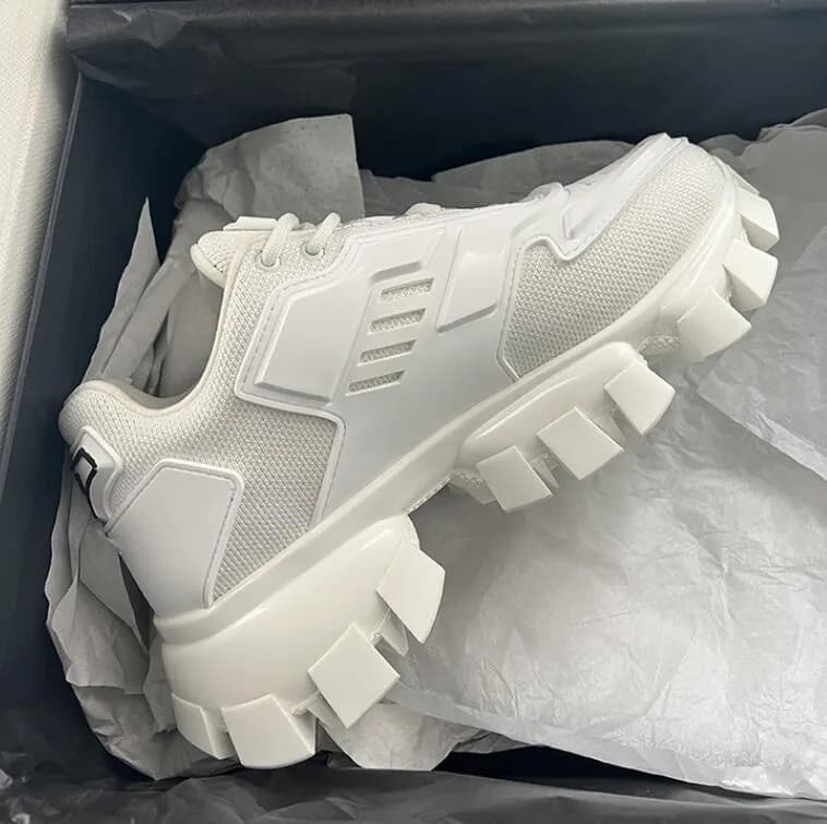 In Stock Casual Shoes for Men and Women, Color-Block Lace-Up Genuine Cowhide Thick-Sole Dad Sneakers