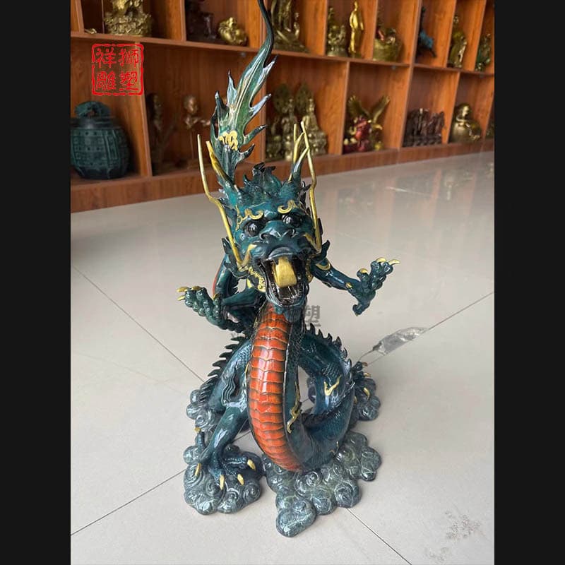Xiangshi sculpture Qinglong zodiac dragon crafts copper dragon ornaments Year of the Dragon Xianglong brass decorations Year of the Dragon auspicious
