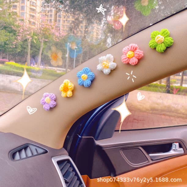Korean-style HyunA Small Flower Creative Car Decoration, Cute Car Accessory, Woven Puff Flower Car Interior