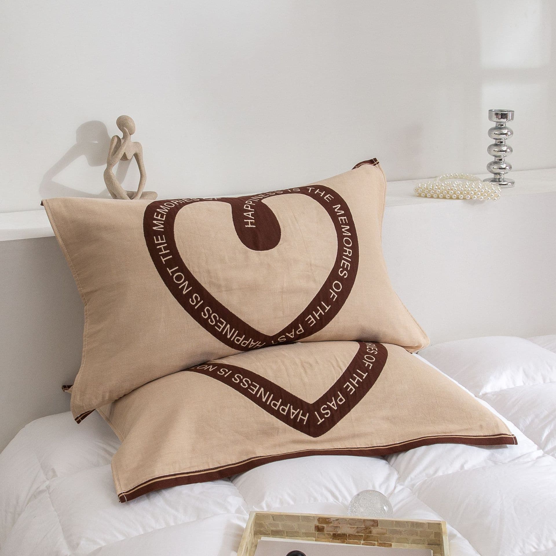 Wholesale fine yarn five-layer pillowcase, new style, simple, breathable, sweat-absorbent, machine washable, new Chinese style pillowcase for home use.