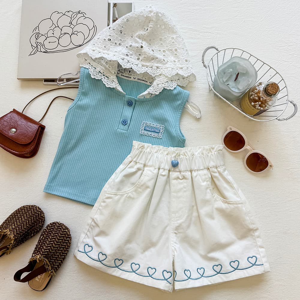 Girls light blue pit strip sleeveless hooded suit summer 2026 new Korean style love embroidered shorts two-piece set