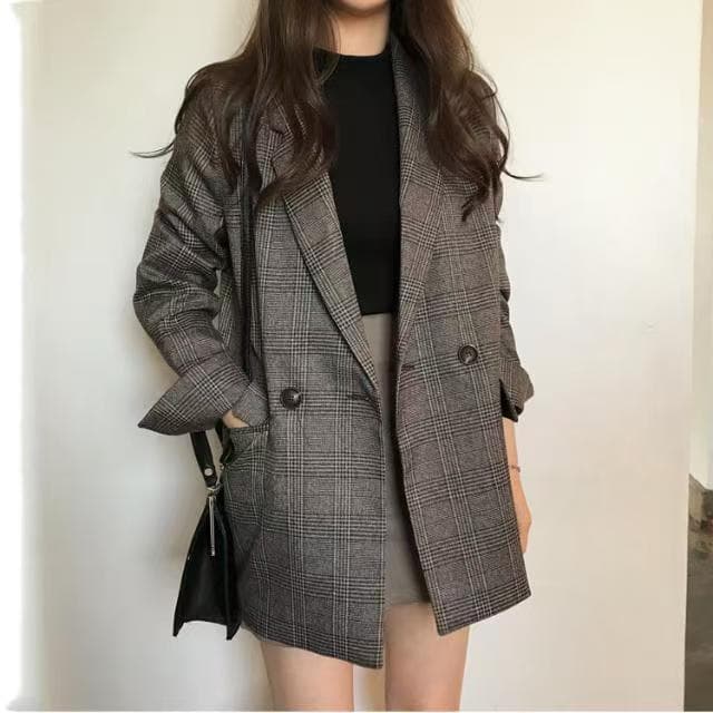 Casual and versatile new retro plaid simple temperament suit two loose double-breasted long-sleeved suit jacket for women