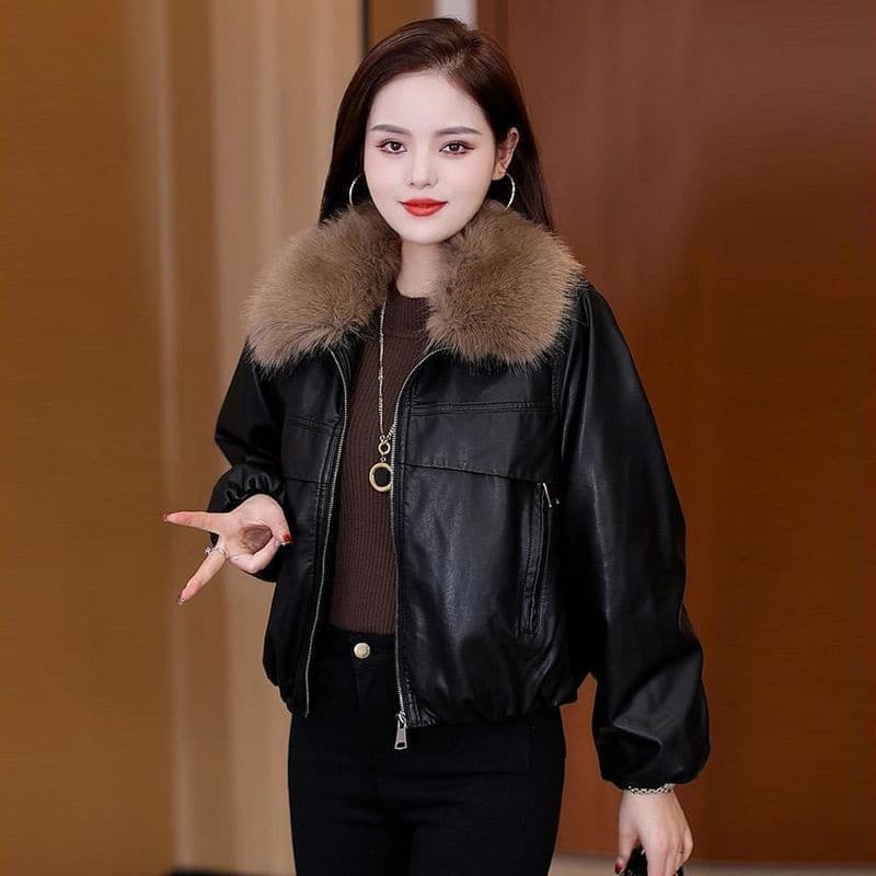 Detachable Large Fur Collar Fleece Lined Thickened Women's Leather Jacket Short 2025 Winter New Arrival Loose Petite