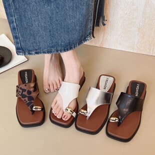 Summer Outdoor Thick Sole Raised Toe-Loop Wedge Sandals for Women, 2026 New Style to Match Dresses, Beach Sandals Toe-Loop Slippers
