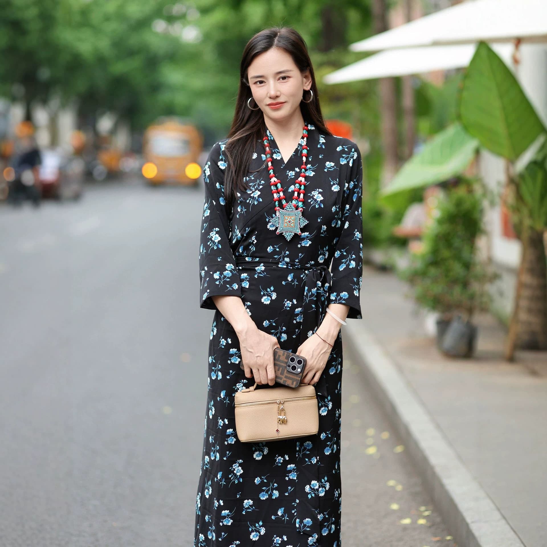 BLQ513 Tibetan Women's Bola Dress New Chinese Style Ethnic Costume Bola Dress