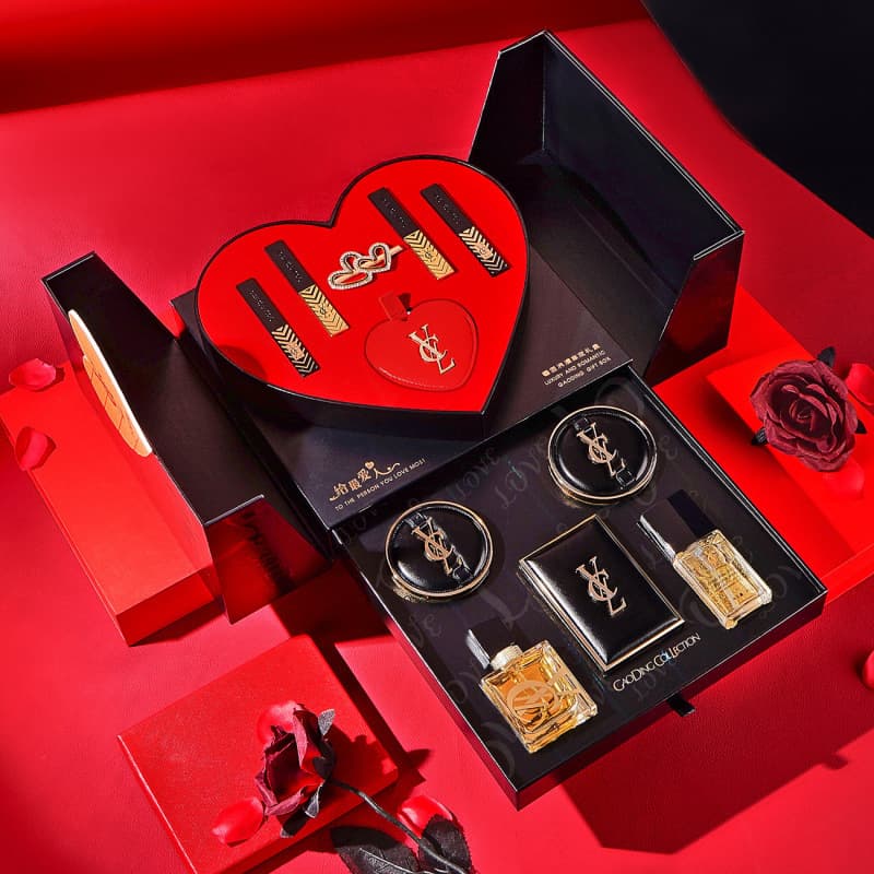 Chanel Luxury Gold Romantic Perfume Set, Lipstick Cushion, Valentine's Day Gift for Wife/Girlfriend, Makeup Gift Box