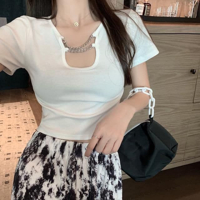 Pure Desire Style Spicy Black Short-Sleeve Top for Women, Summer Designer Slim Fit Flattering Short Crop Top, Ins Tight