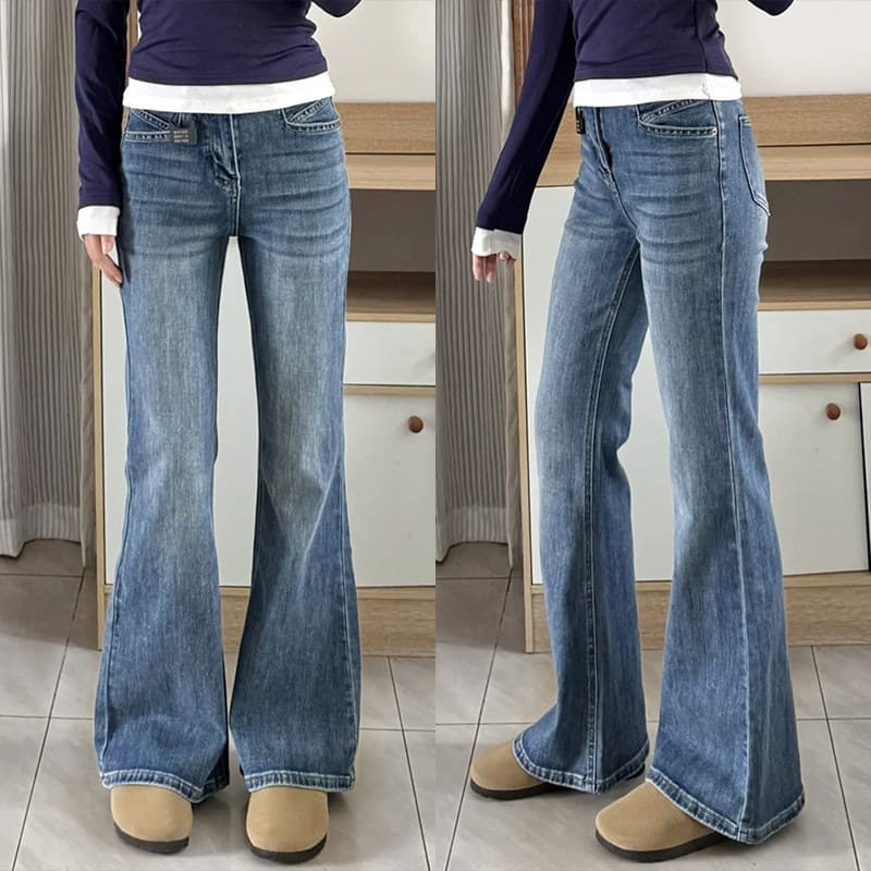Small stretchy boot-cut trousers for women that do not stick to the legs 2026 new retro jeans large size fat mm straight flared trousers
