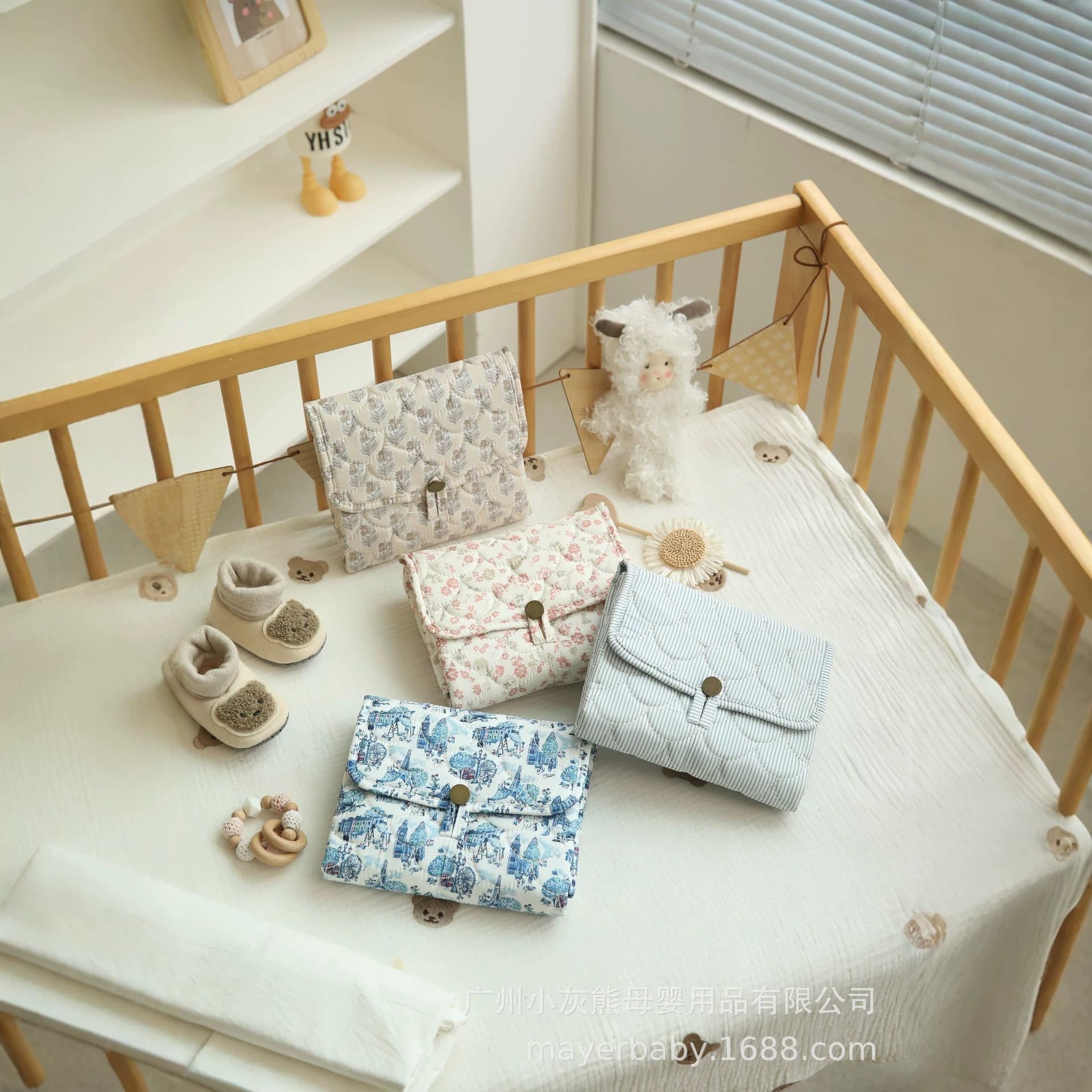 Infant and toddler diaper pad mattress, compact and easy to carry, washable in all seasons in 2026, baby mother and baby skin-friendly diaper pad