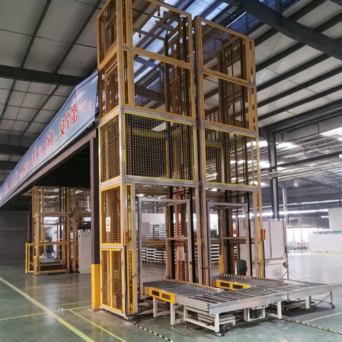 Custom Reciprocating Elevator Pallet Continuous Conveying Freight Elevator Roller Conveyor Equipment Reciprocating Lift