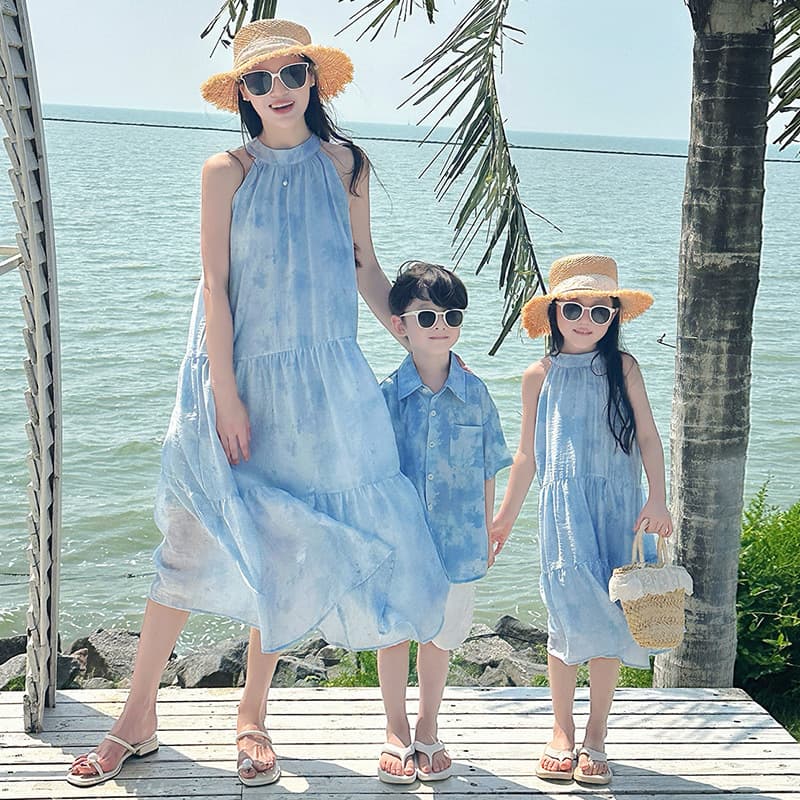 Four Happiness Family Matching Outfit for Family of Three or Four: Mother-Child Bohemian Dress, Beach Vacation Shirt for Mom and Son