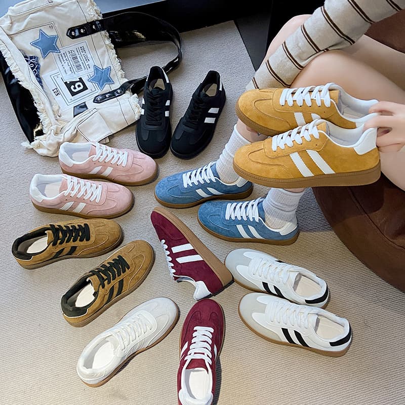 Retro blue moral training shoes for women 2026 spring and autumn new casual casual dopamine sneakers flat shoes trendy