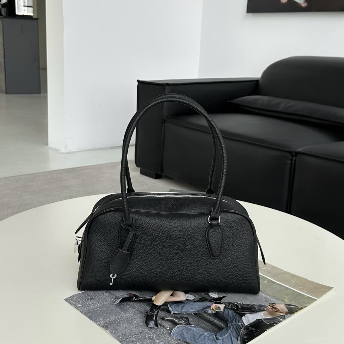 Full Grain Leather Bowling Bag India Boston Bag Minimalist Long Handle Shoulder Underarm Bag Genuine Leather Women's Bag