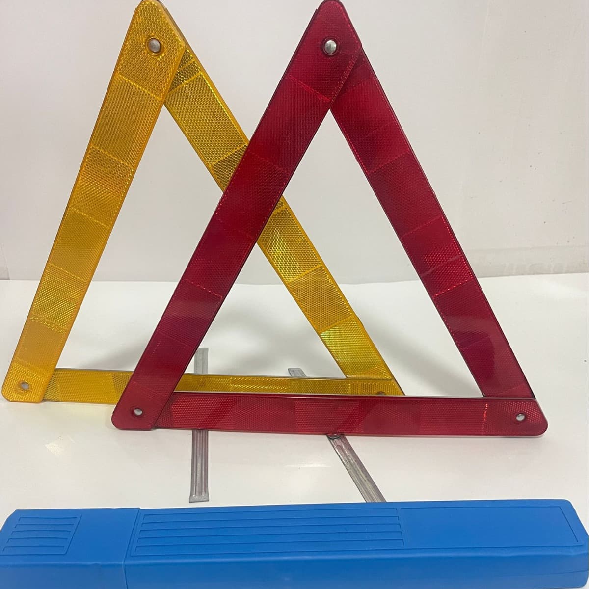 Triangle Warning Sign, Parking Alert Triangle, Foldable Triangle Stand Set