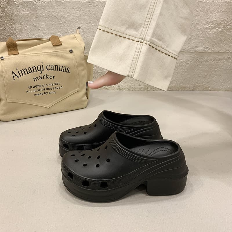 Trendy Street Style Black Mermaid-Style Clogs for Women, Summer Non-Slip Outdoor Sandals with Height-Increasing Thick Soles, Fashionable and Trendy