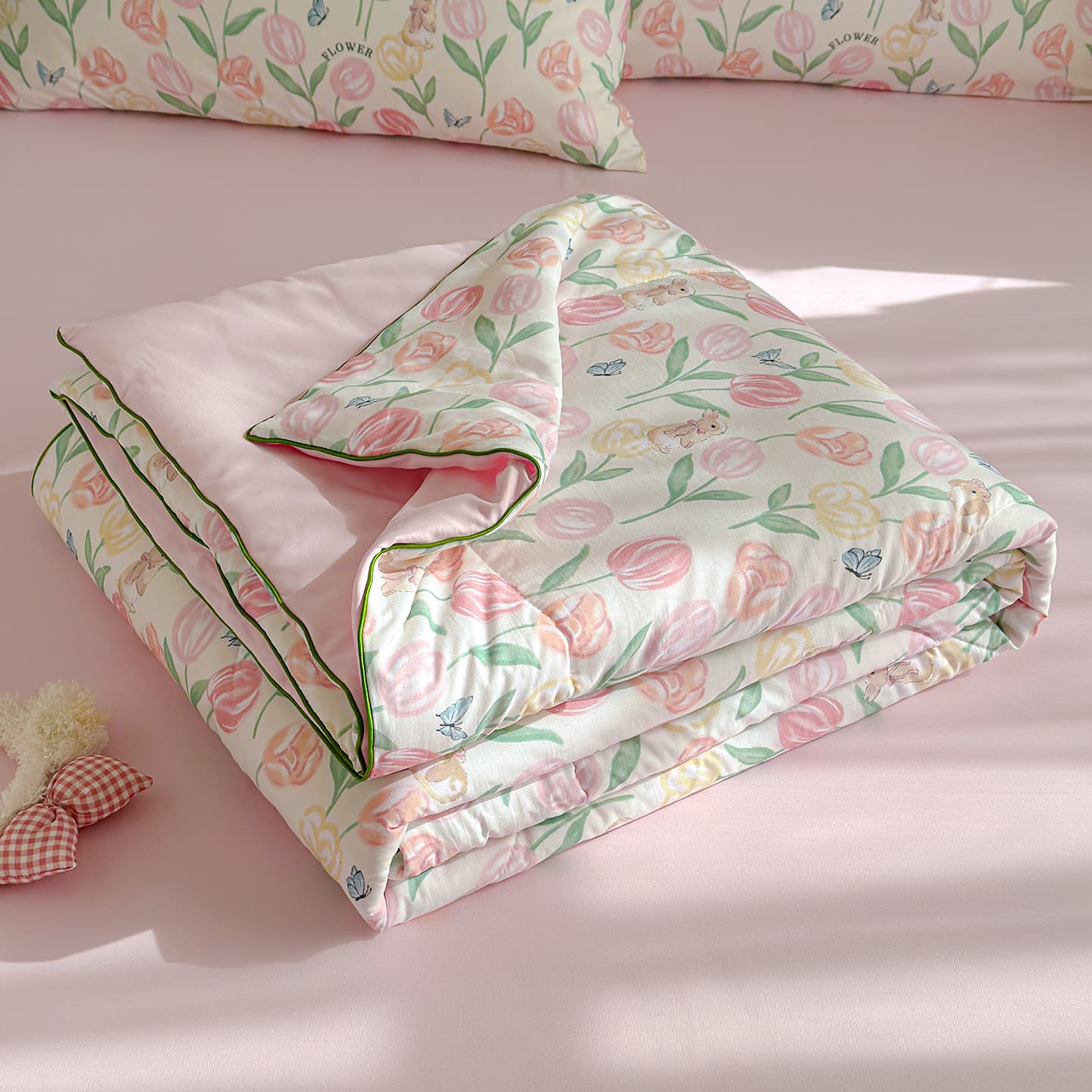 Class A Washed Cotton Crinkled Gauze Summer Quilt with Down Alternative Filling, Air Conditioning Blanket, Machine Washable Thin Blanket for Cross-Border Drop Shipping