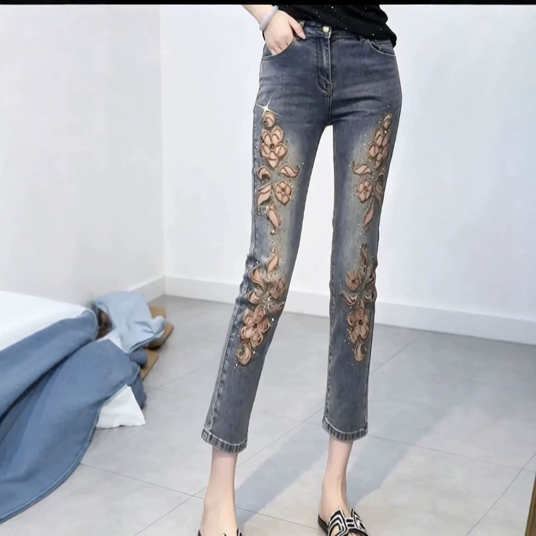 High-waisted hollow embroidered hot diamond jeans for women 2026 summer new slim slimming nine-point pants for small people