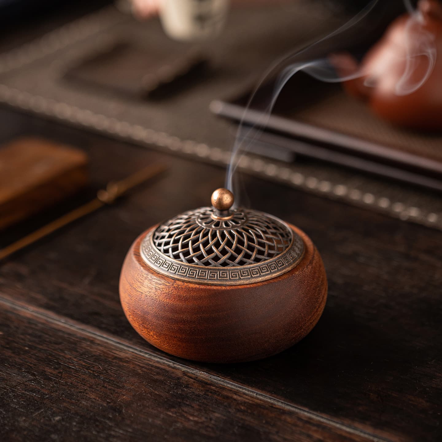 Sapele Solid Wood Incense Burner, Home Chinese-Style Solid Wood Ornament, Sandalwood and Agarwood Incense Burner, Coil Incense Tea Ceremony Worship Burner