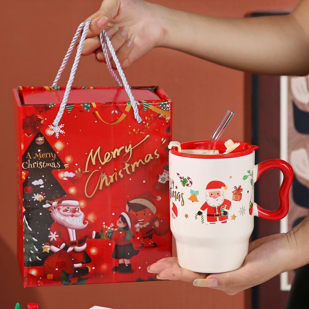 Cross-border Cute Christmas Straw Mug Ceramic Large Capacity Drinking Cup Gift Box Set Souvenir Gift