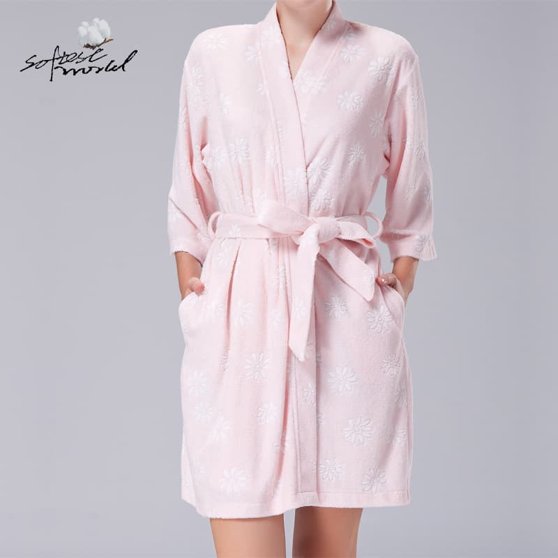 Summer pure cotton thin absorbent bathrobe women's short towel nightgown small people can wear bathrobes for swimming and bathing for adults