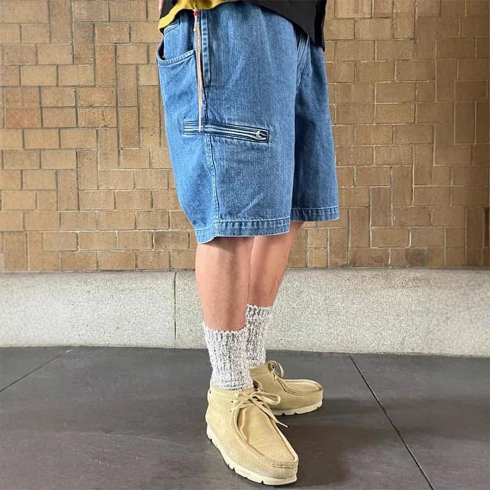 Japanese Streetwear Alternative Denim Shorts Vintage Washed Multi-Pocket Adjustable Elastic Waist 5-Inch Shorts for Men